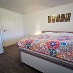 Oebel In By Interhome بيت للعطل